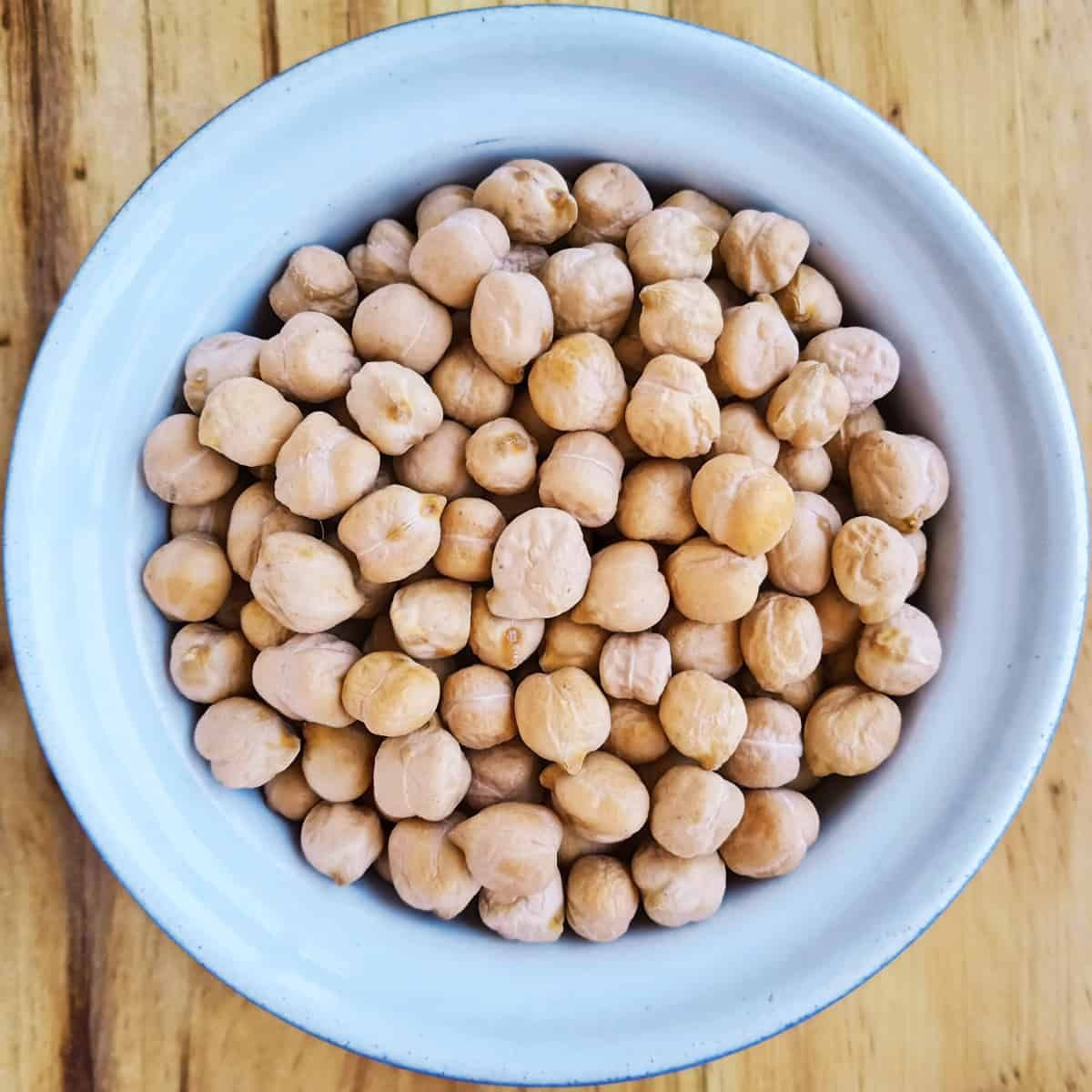 Organic chickpeas with competitive FOB/CIF pricing